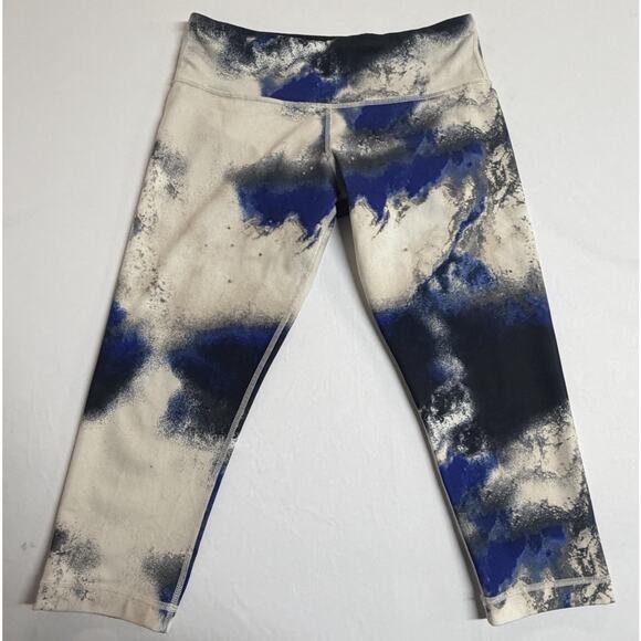Lululemon Leggings Women Size 8 Tie Dye White/ Blue Wunder Under Crop Capri - Picture 1 of 10